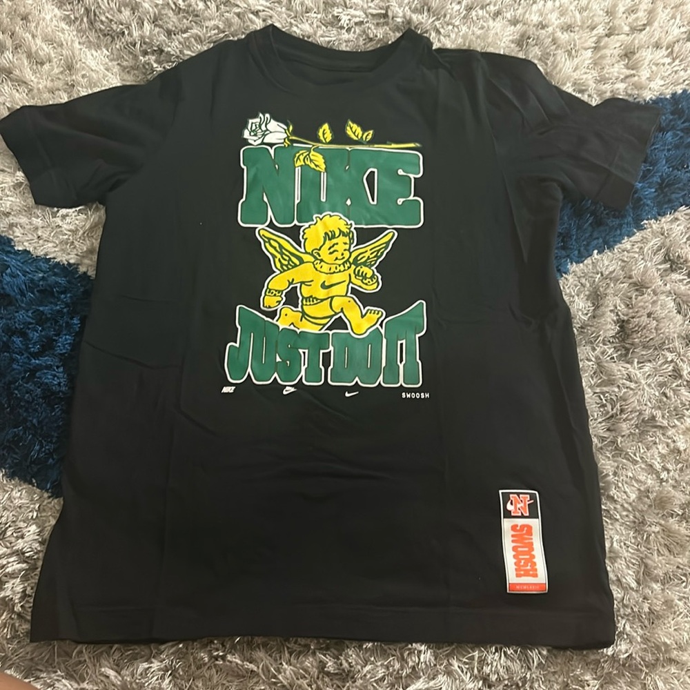 Boys Nike shirt